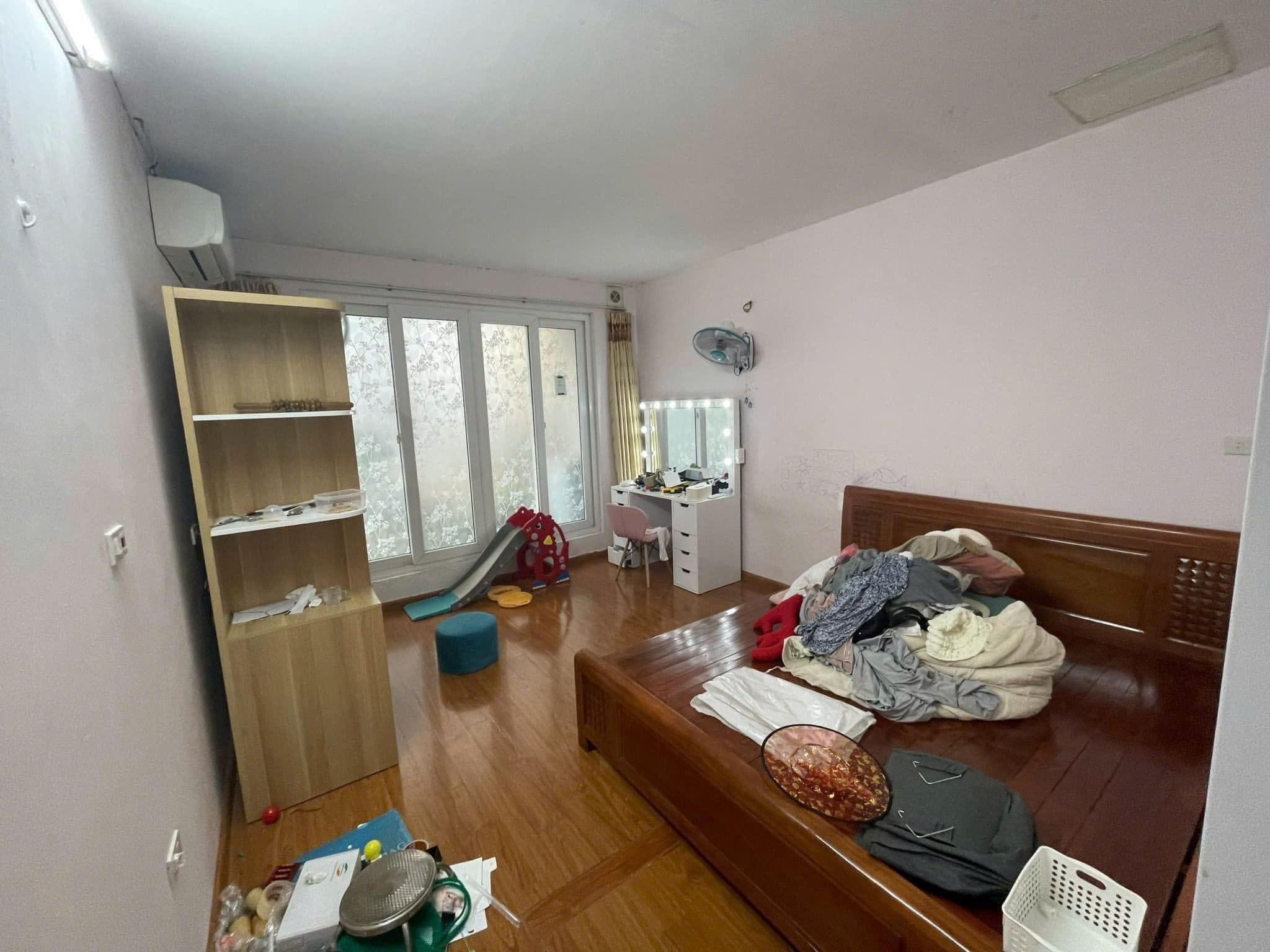 Cho thuê nhà nguyên căn ngõ 509 Vũ Tông Phan, 2 tầng, 40m2, 2 ngủ, 7.5 Triệu KD online, ở... - Ảnh 2